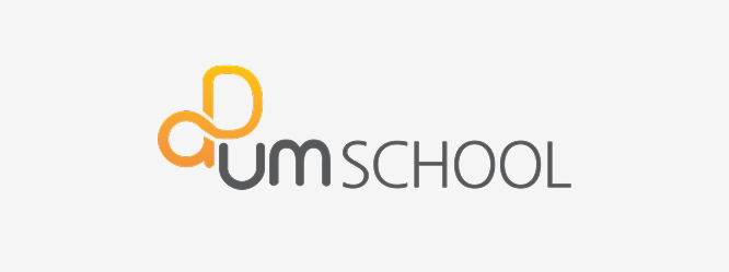 um SCHOOL